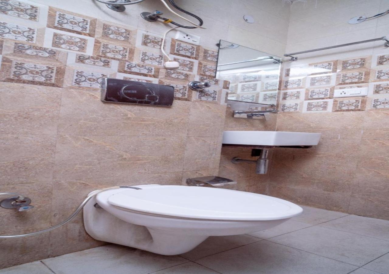 Hotel Pingla Residency 4*